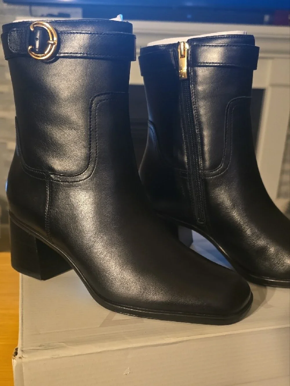 Naturalizer sleek black